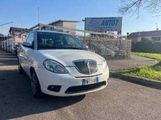 usato LANCIA Ypsilon