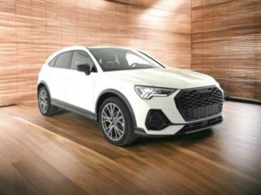 Km 0 AUDI Q3