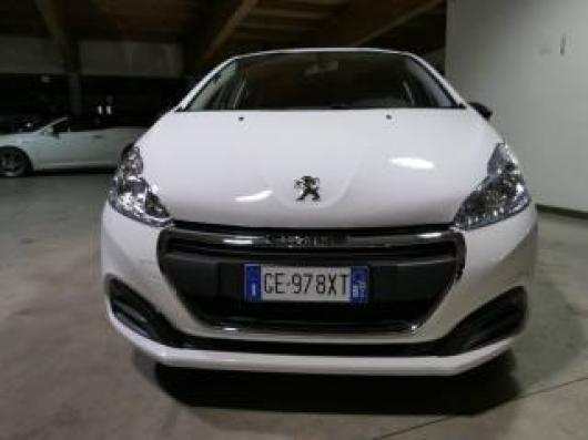 usato PEUGEOT 208