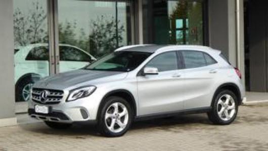 usato MERCEDES GLA 200