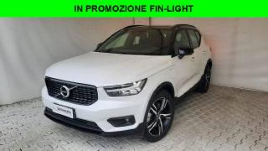 usato VOLVO XC40