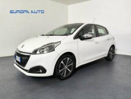 usato PEUGEOT 208