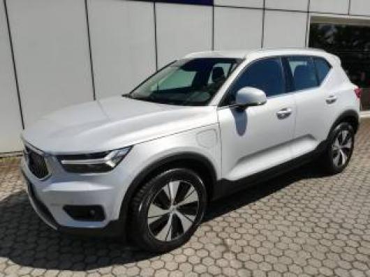 usato VOLVO XC40