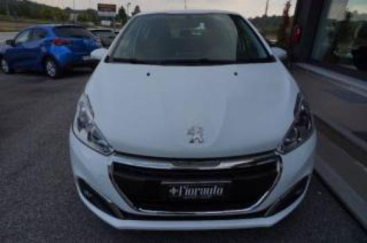 usato PEUGEOT 208