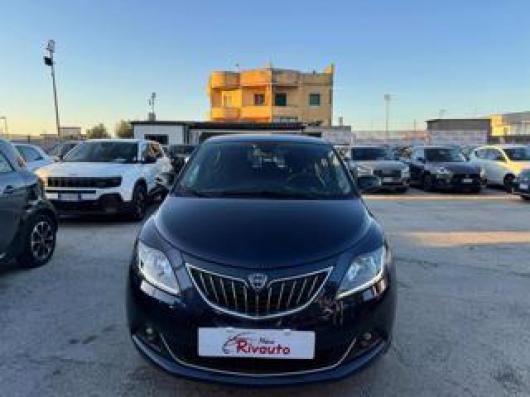 usato LANCIA Ypsilon