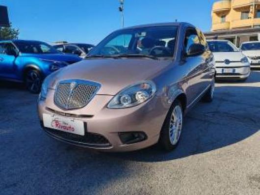 usato LANCIA Ypsilon