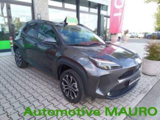 nuovo TOYOTA Yaris Cross