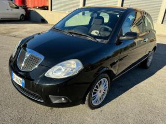 usato LANCIA Ypsilon