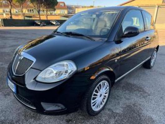 usato LANCIA Ypsilon