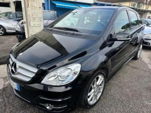 usato MERCEDES B 200