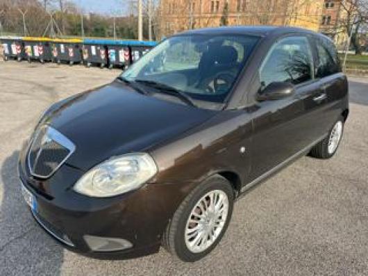 usato LANCIA Ypsilon