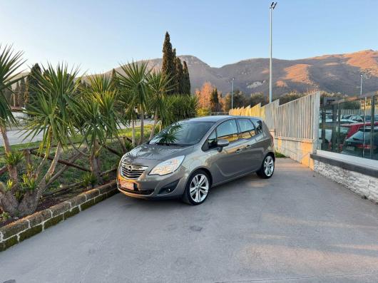 usato OPEL Meriva