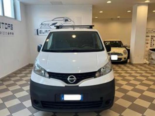 usato NISSAN NV200