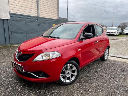 usato LANCIA Ypsilon