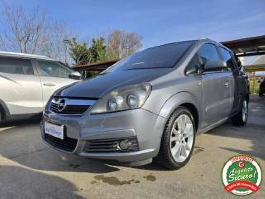 usato OPEL Zafira