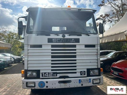 usato SCANIA 142 H