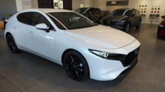 nuovo MAZDA 3