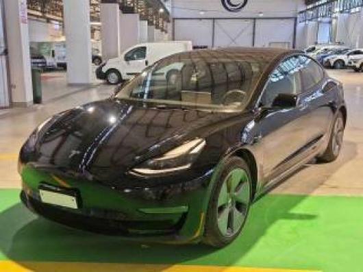 usato TESLA Model 3