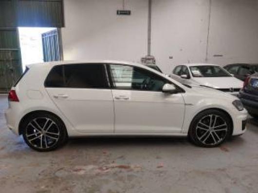 usato VOLKSWAGEN Golf