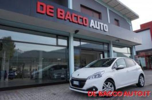 usato PEUGEOT 208