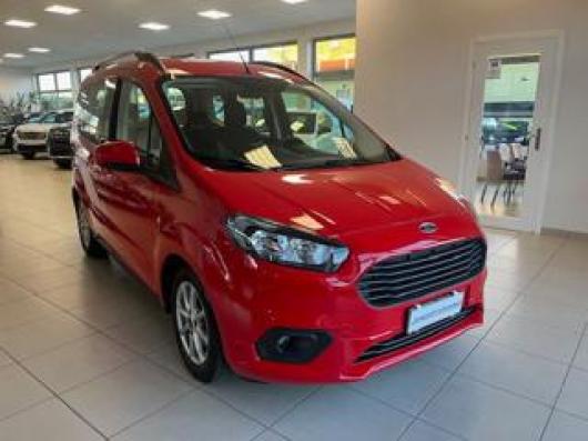 usato FORD Tourneo Courier