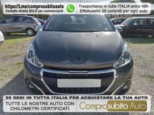 usato PEUGEOT 208