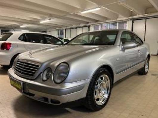 usato MERCEDES CLK 200