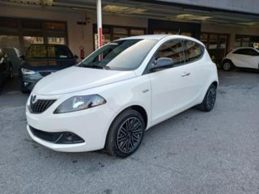 Km 0 LANCIA Ypsilon