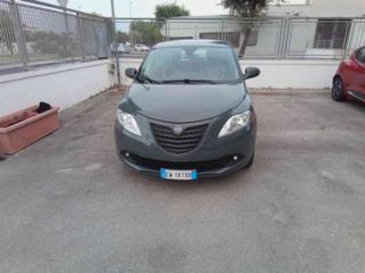 usato LANCIA Ypsilon