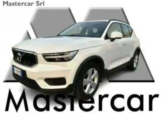 usato VOLVO XC40