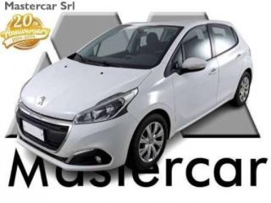 usato PEUGEOT 208