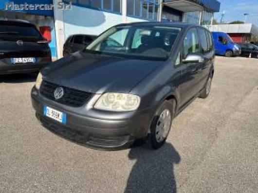 usato VOLKSWAGEN Touran