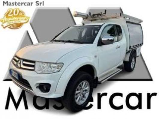 usato MITSUBISHI L200