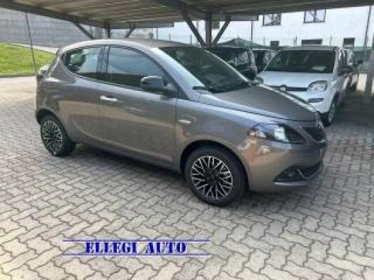 nuovo LANCIA Ypsilon