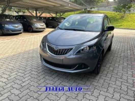 nuovo LANCIA Ypsilon