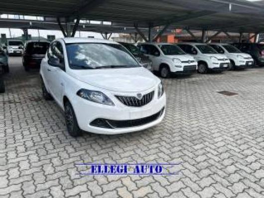 nuovo LANCIA Ypsilon