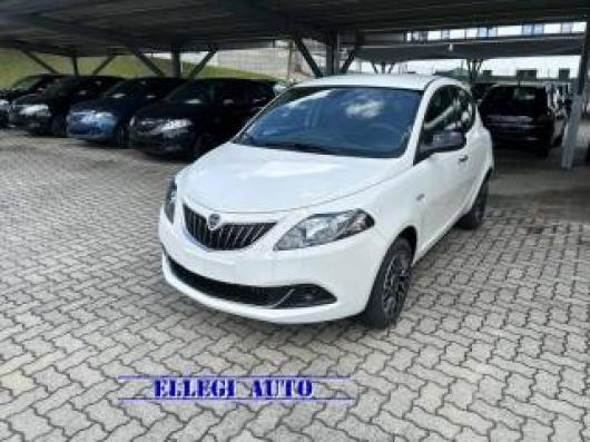 nuovo LANCIA Ypsilon