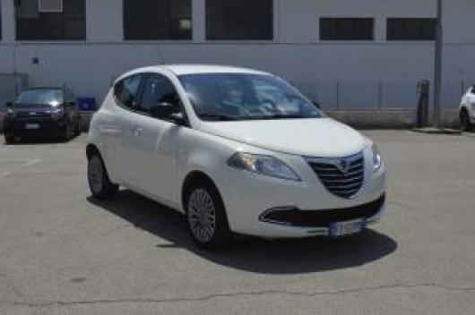 usato LANCIA Ypsilon