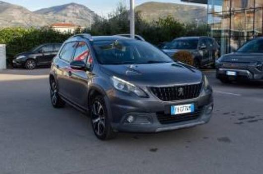 usato PEUGEOT 2008