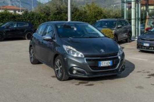 usato PEUGEOT 208