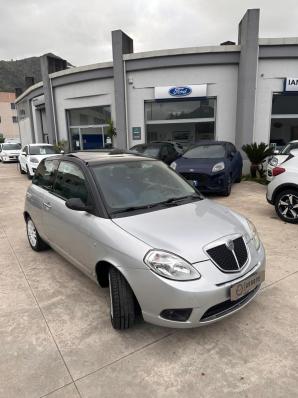 usato LANCIA Ypsilon