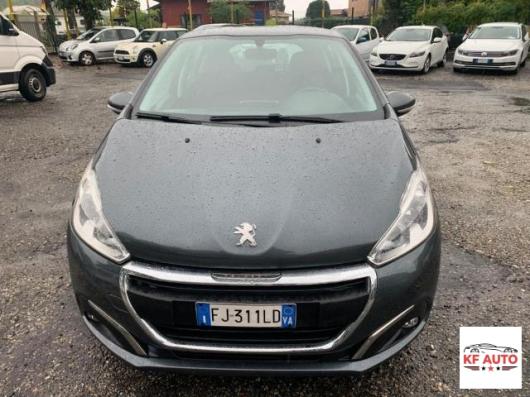 usato PEUGEOT 208