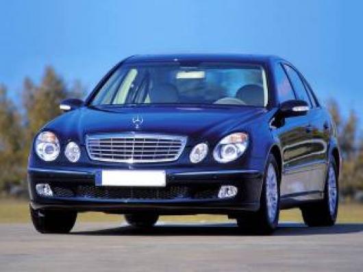 usato MERCEDES E 220