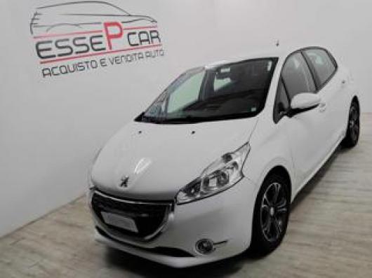 usato PEUGEOT 208