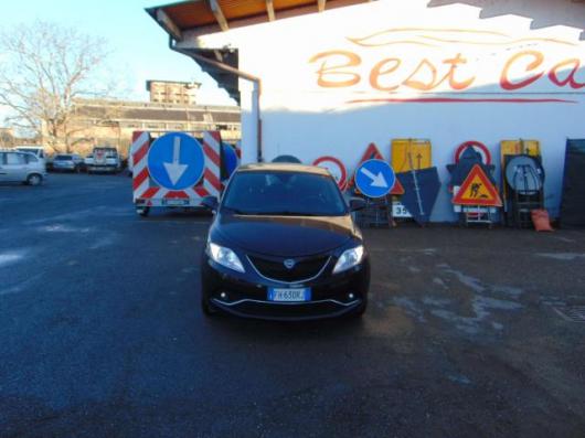 usato LANCIA Ypsilon