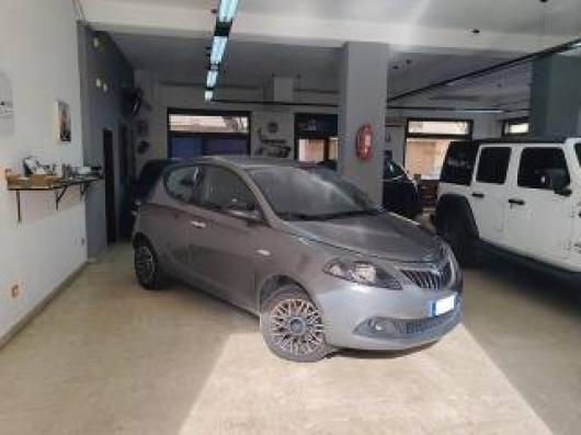 usato LANCIA Ypsilon