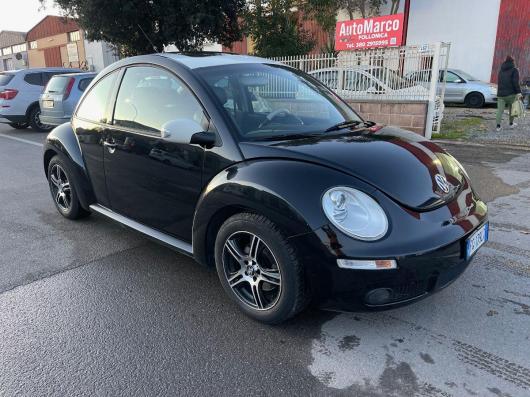 usato VOLKSWAGEN New Beetle