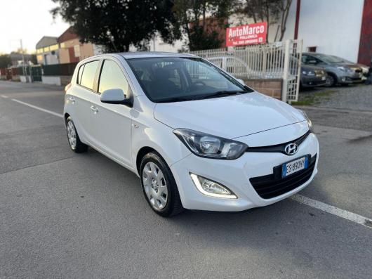 usato HYUNDAI i20