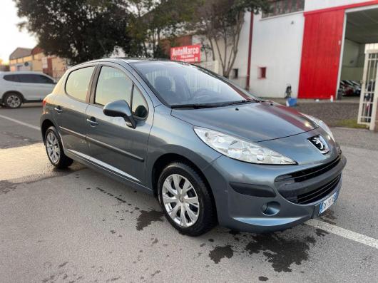 usato PEUGEOT 207