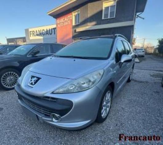 usato PEUGEOT 207